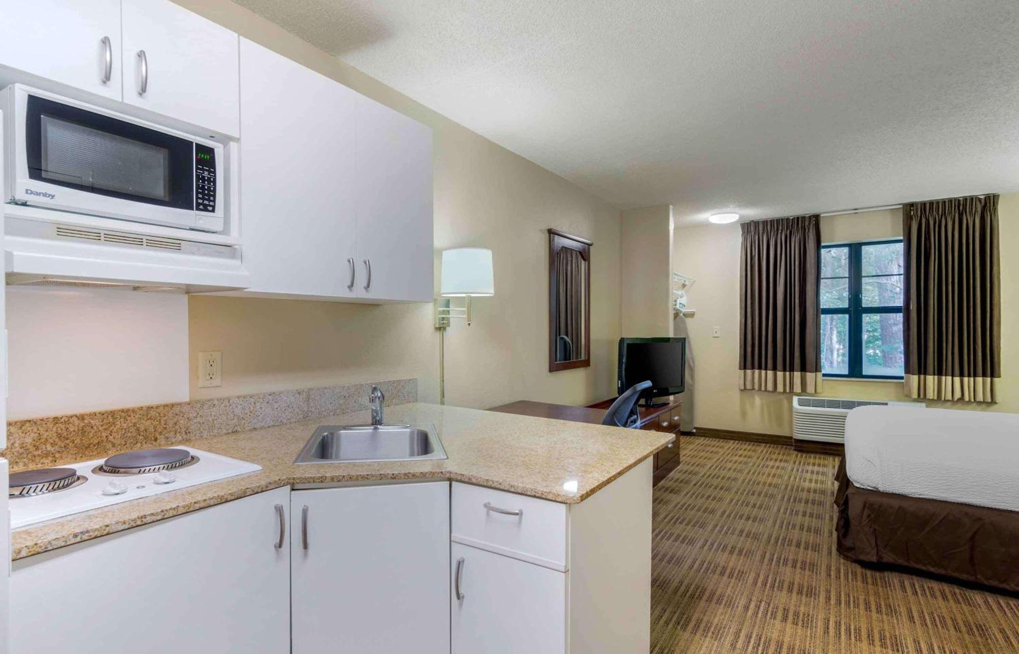 Extended Stay America Select Suites - Atlanta - Alpharetta - Rock Mill Rd Exterior photo